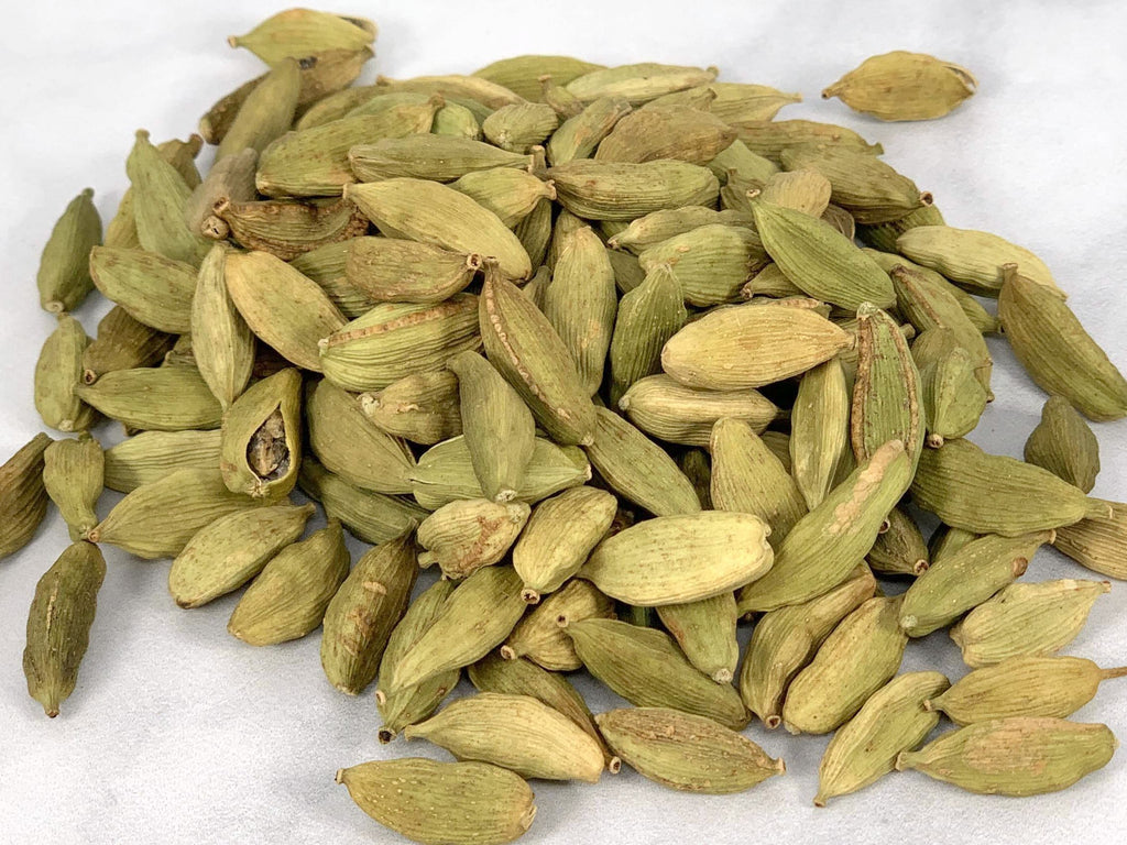 Green Cardamom Pod